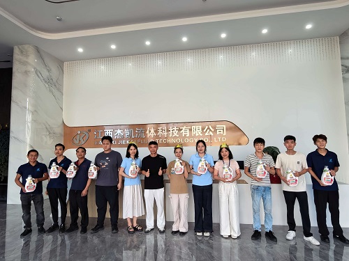 暖心生日会 | 8月寿星集结！极悦流体与您共赴一场甜蜜之约